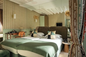 Phòng 2 giường đơn Superior | Minibar, két bảo mật tại phòng, trang trí khác biệt 