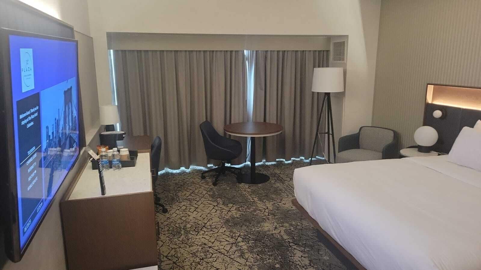 Premium bedding, in-room safe, desk, blackout curtains