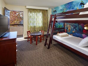 Deluxe Suite, Multiple Beds | Premium bedding, pillowtop beds, in-room safe, desk