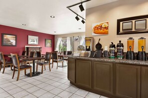 Free daily continental breakfast 