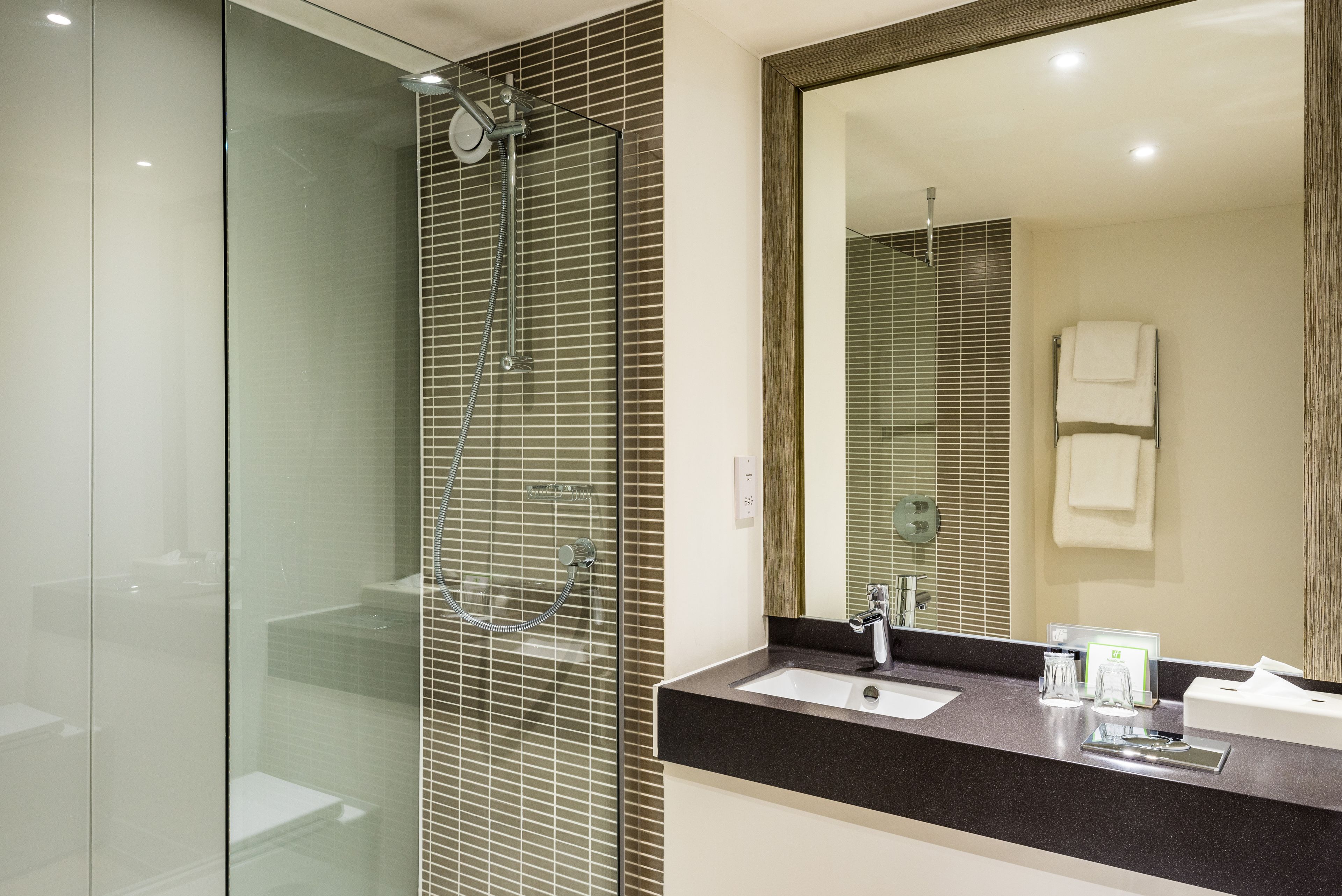 Photo - Holiday Inn Chester - South by IHG