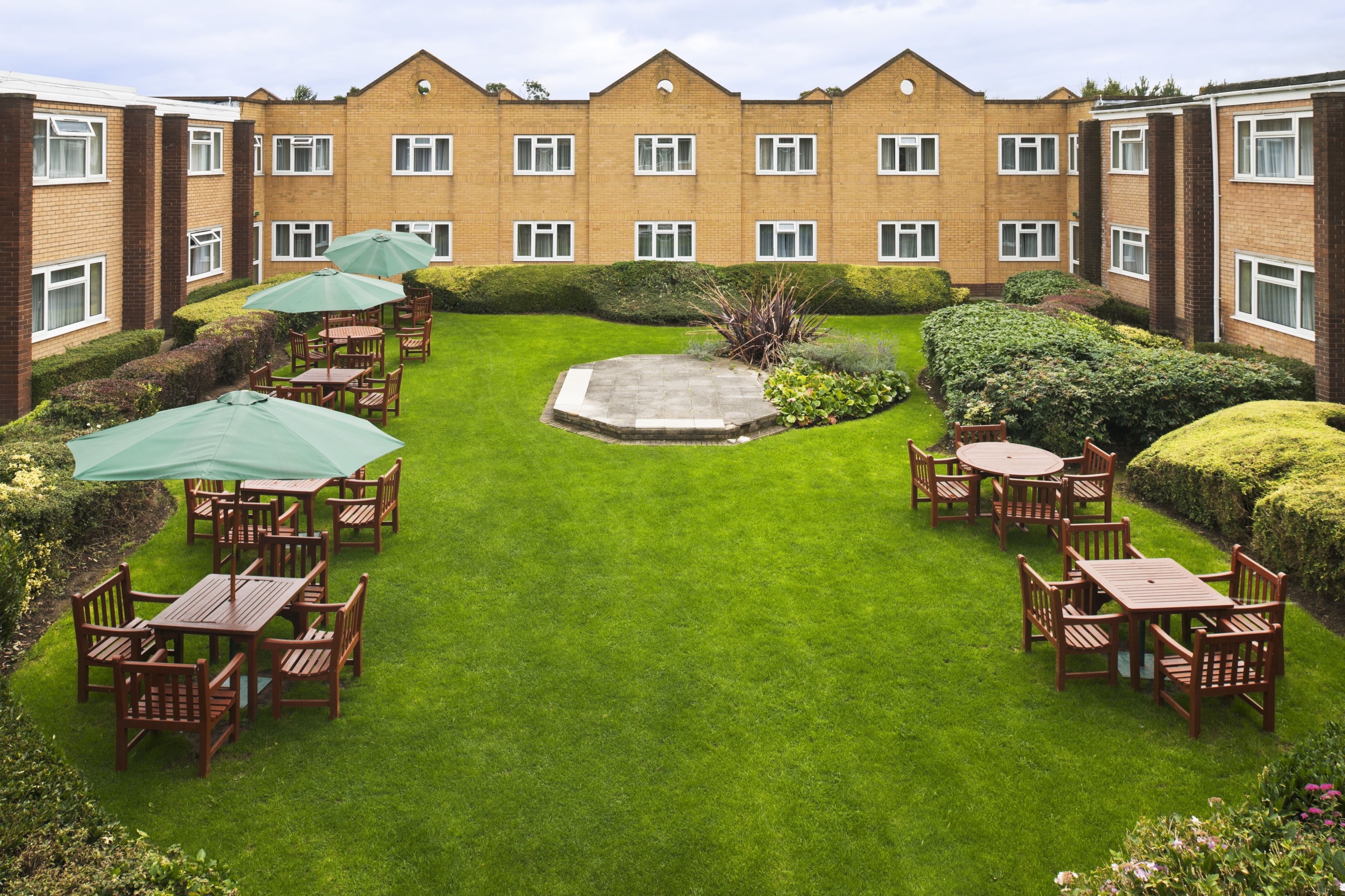 Photo - Holiday Inn Chester - South by IHG