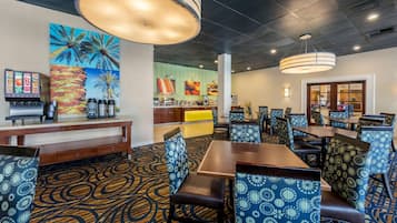 Daily full breakfast (USD 17.50 per person)