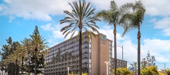 Clarion Hotel Anaheim Resort