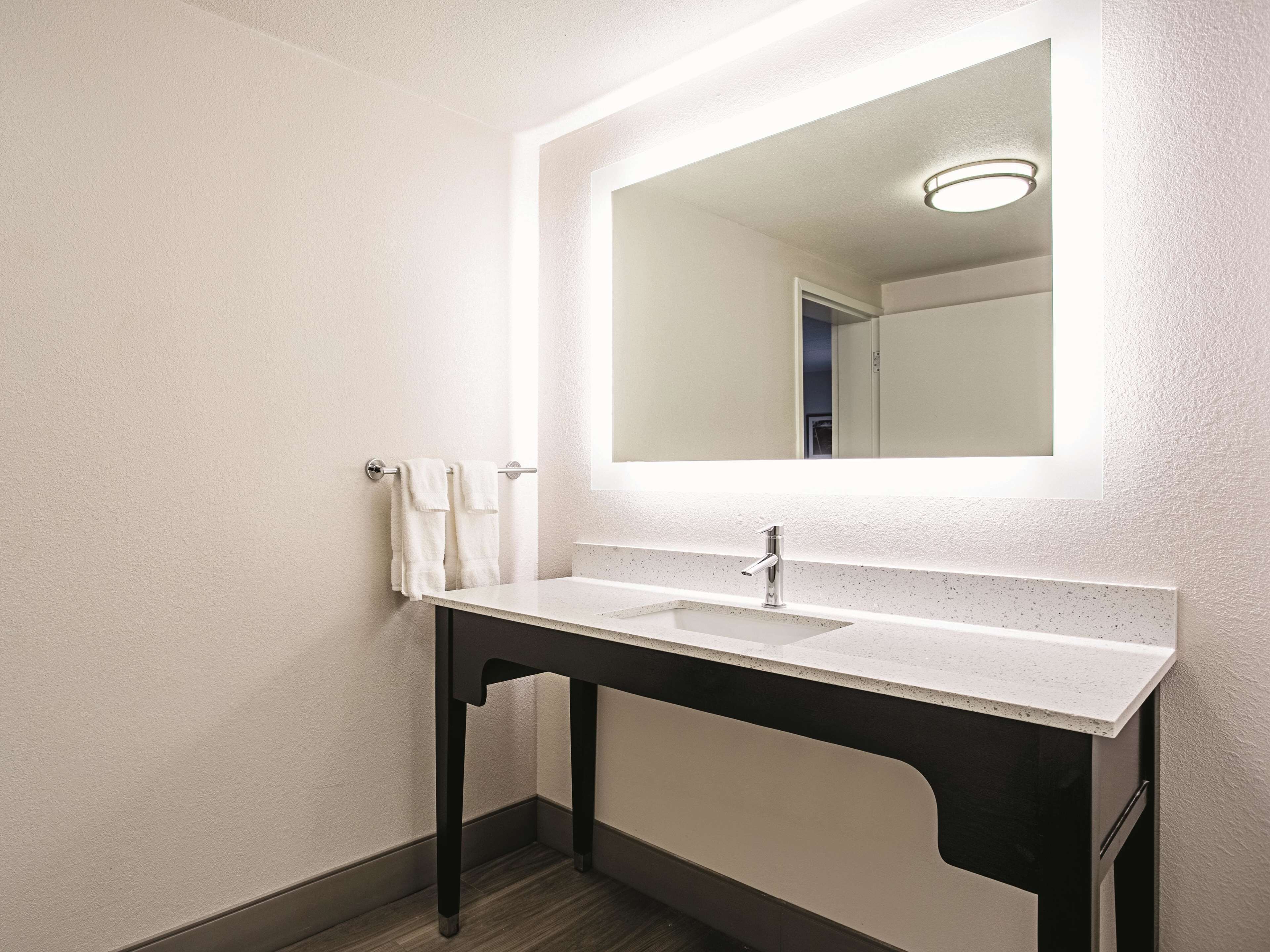 Foto - La Quinta by Wyndham Baltimore N / White Marsh