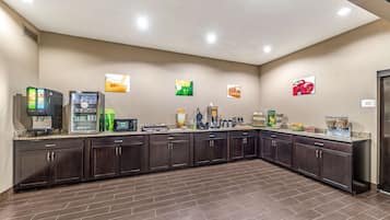 Desayuno completo incluido todos los días