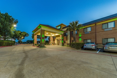 Quality Inn West Plano - Dallas