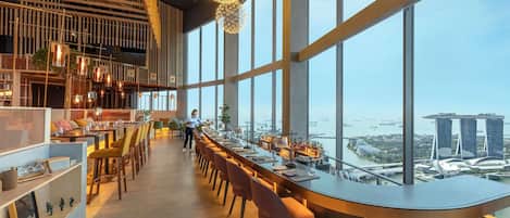 12 Restaurants, Frühstück, Mittagessen, Abendessen, italienische Küche