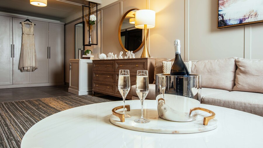 Somerset Hills Hotel, Tapestry Collection by Hilton