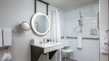 Shower kamar mandi