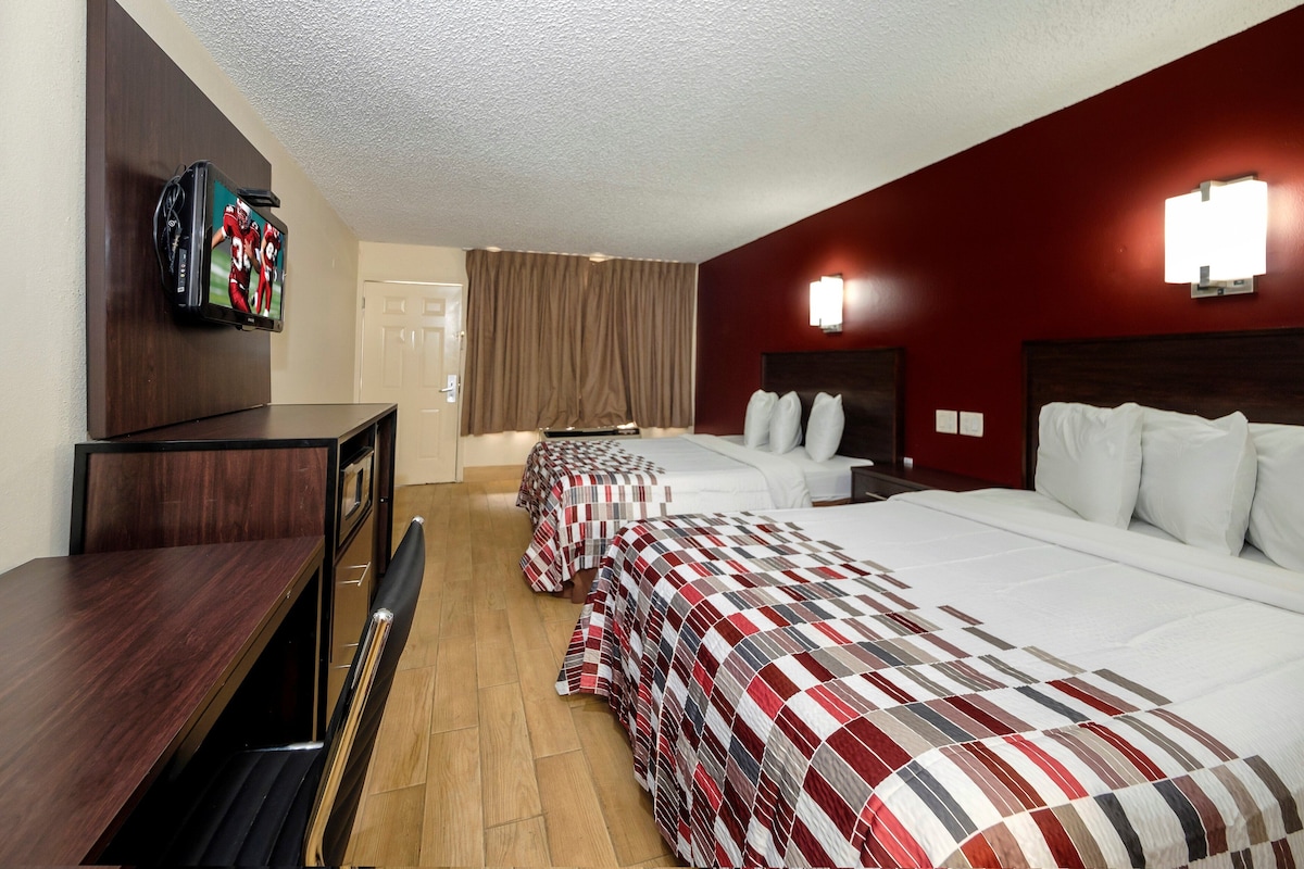 Superior Room, 2 Double Beds, Non Smoking | Desk, free cots/infant beds, rollaway beds, free WiFi
