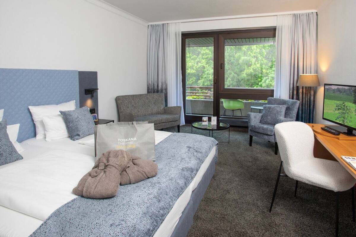 In-room safe, desk, cribs (free), WiFi (free)