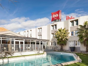 Exterior - ibis Arles (Arles)