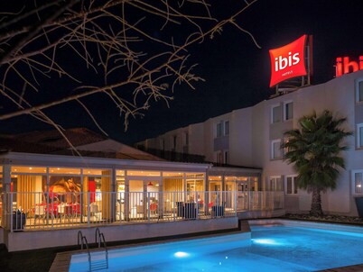 ibis Arles