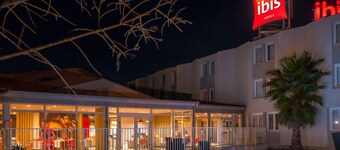 ibis Arles