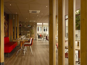 Daily buffet breakfast (EUR 11.90 per person)