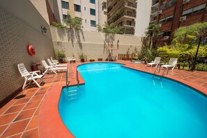 Piscina stagionale all'aperto