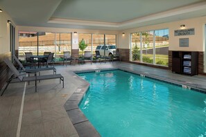 Piscine intérieure