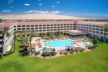 Outdoor pool, open 10:00 AM to 10:00 PM, cabanas (surcharge) at DoubleTree by Hilton Hotel Golf Resort Palm Springs