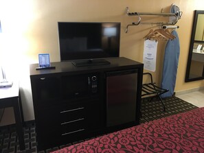 Premium bedding, desk, blackout curtains, soundproofing