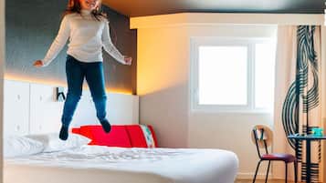 Family Room, 1 Double Bed with Sofa bed | Premium bedding, desk, laptop workspace, blackout drapes