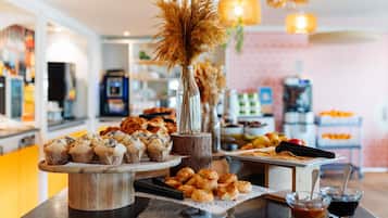 Gratis kontinental frukost varje dag