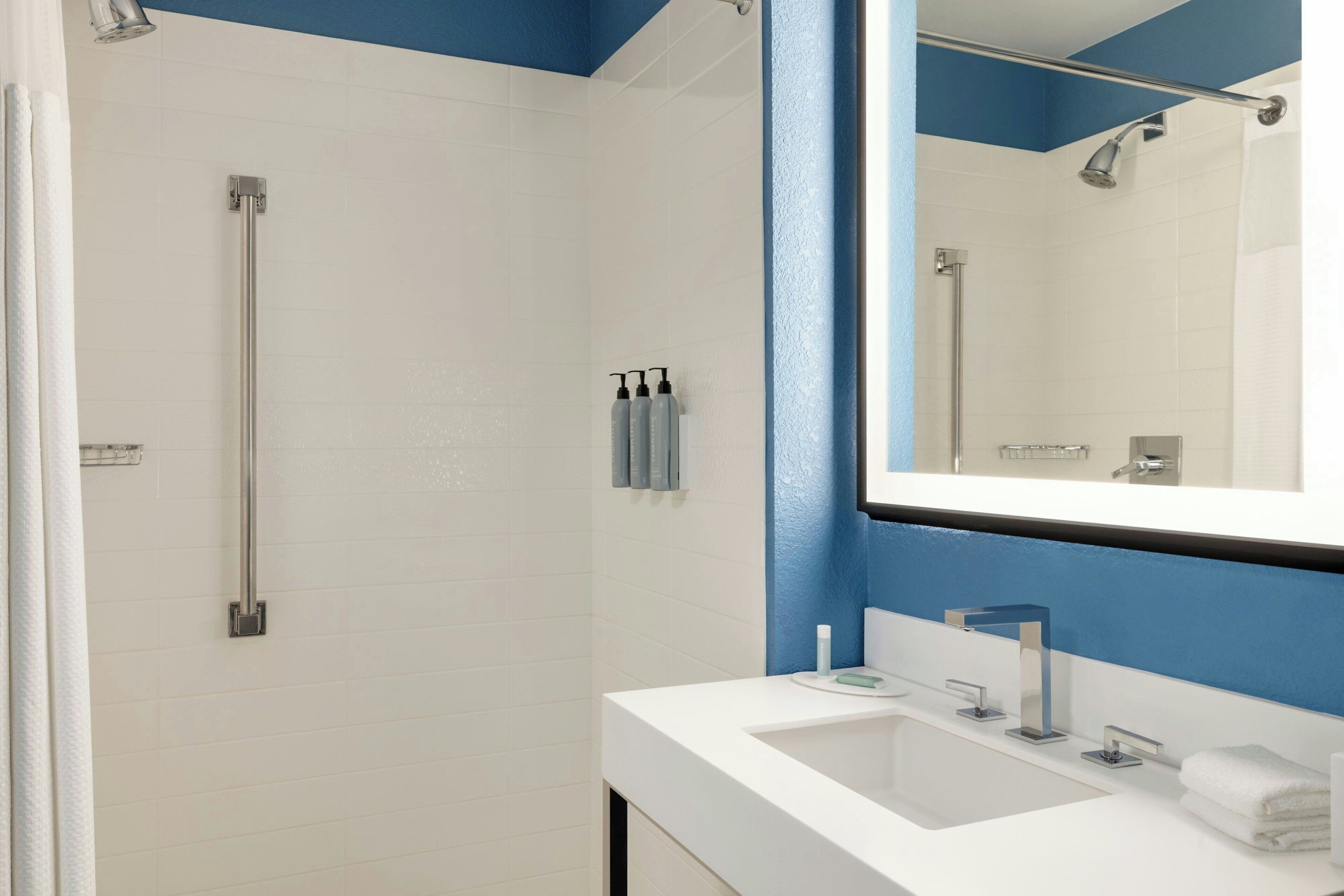 Photo - Courtyard by Marriott San Francisco Union Square