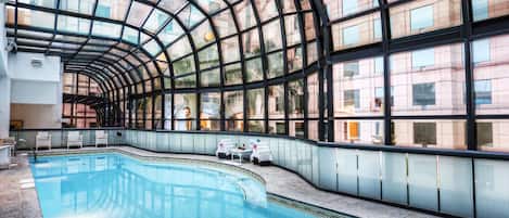 Couples treatment rooms, sauna, hot tub, body treatments, hydrotherapy