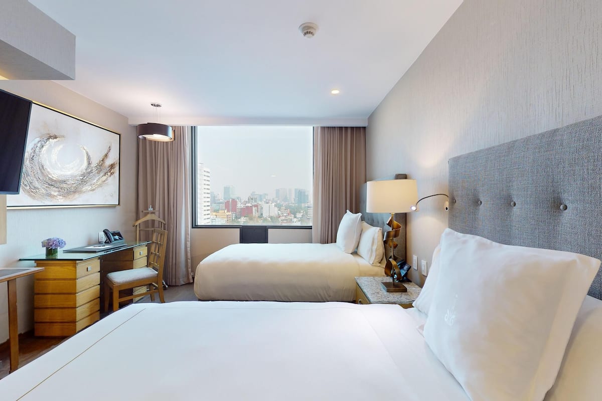 deluxe superior room, 2 double beds | 1 bedroom, minibar, in-room safe, desk