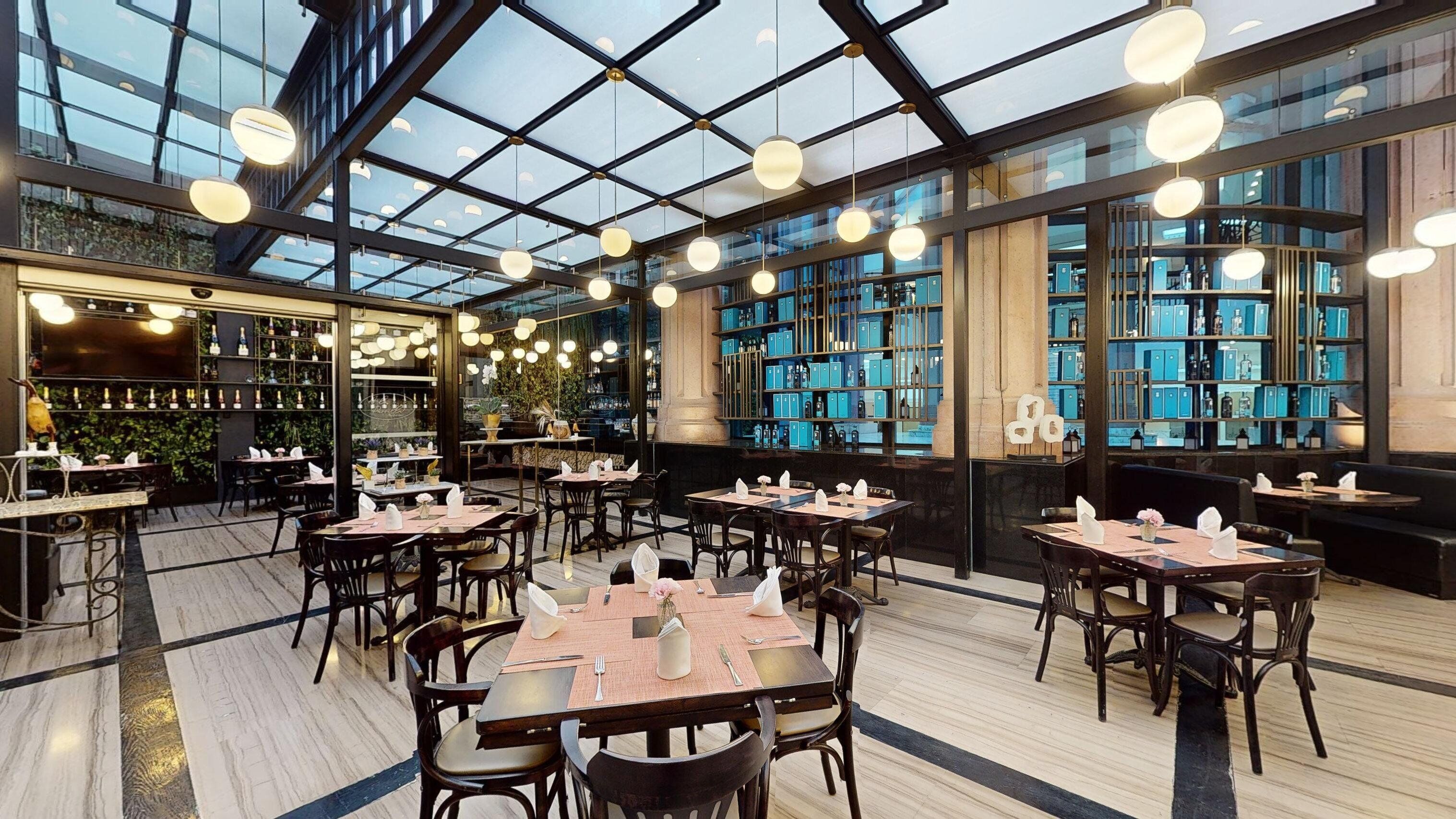 3 restaurants, breakfast, lunch, dinner served; mexican cuisine