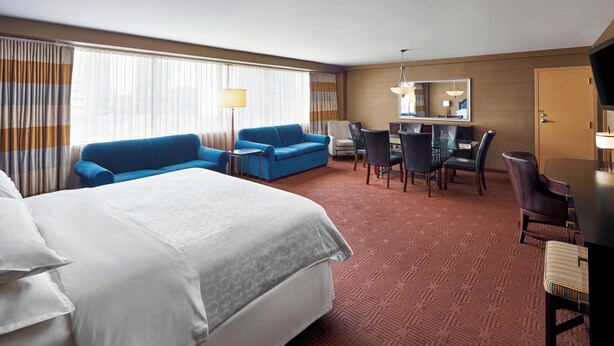 Room - Sheraton Inner Harbor Hotel (Baltimore)