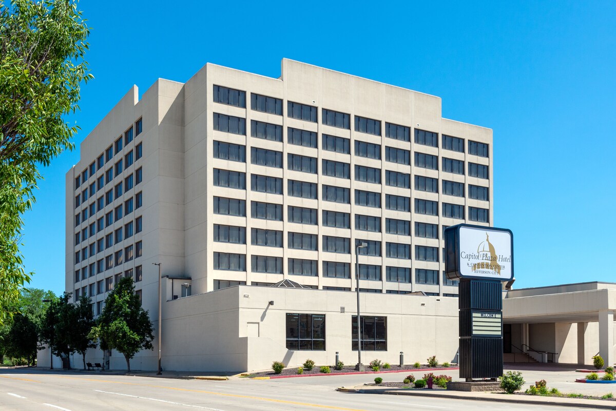 Capitol Plaza Hotel Jefferson City Reviews, Deals & Photos 2023 Expedia