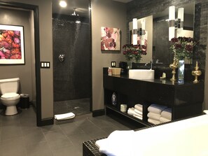 Bañera profunda