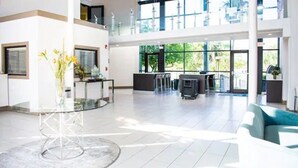 Lobby - Punta Gorda Waterfront Hotel and Suites (Punta Gorda)