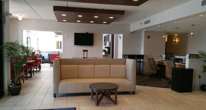 Holiday Inn Express - Harrisburg East by IHG
