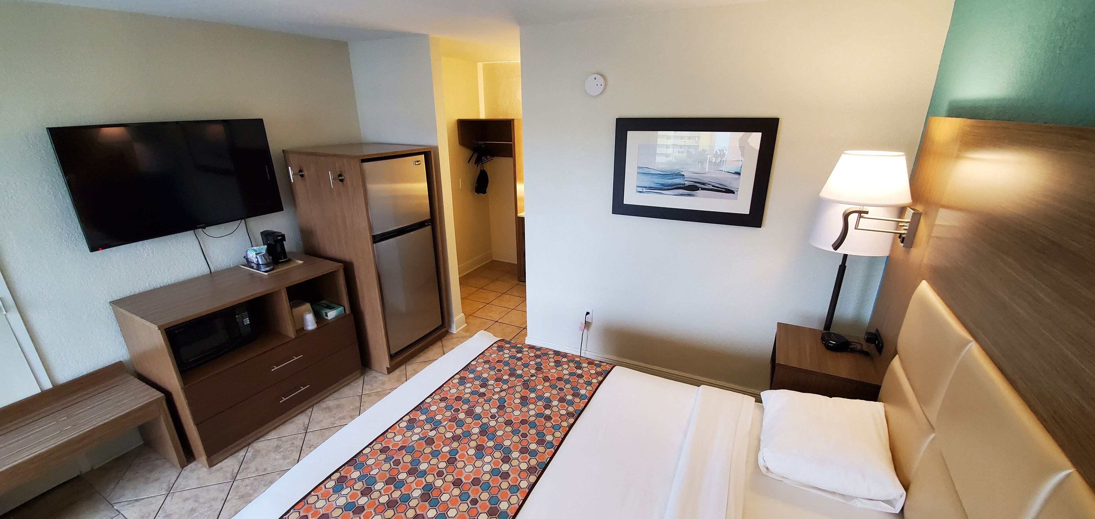 Photo - Beachside Resort Hotel