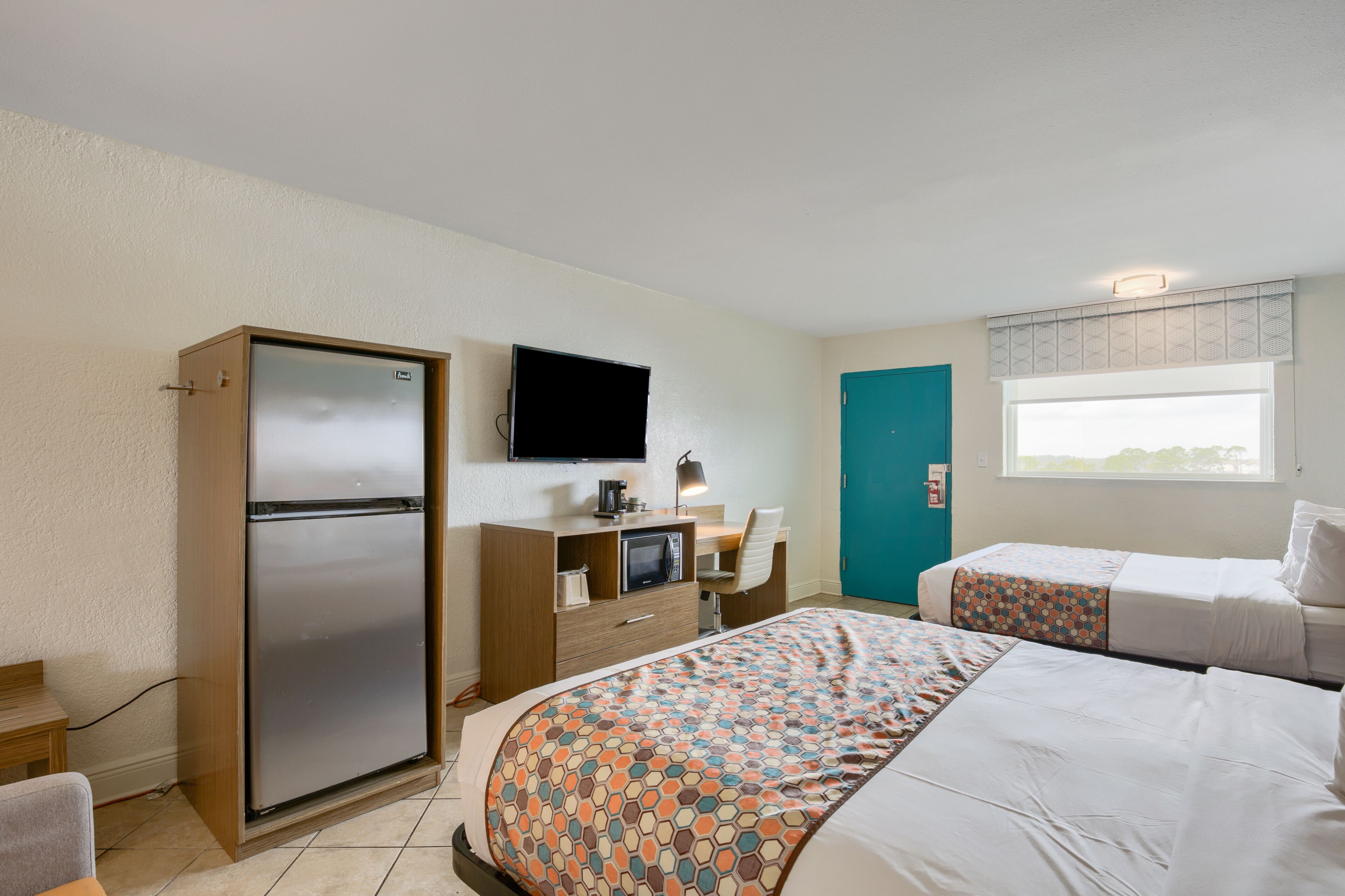 Photo - Beachside Resort Hotel