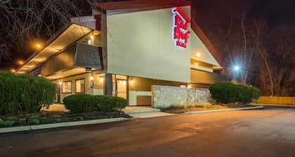 Red Roof Inn Indianapolis South