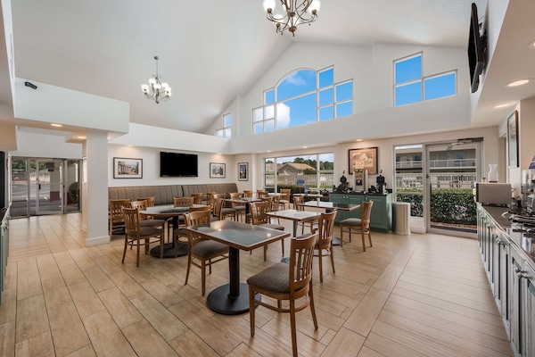 Free daily full breakfast