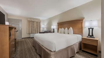 Desk, laptop workspace, iron/ironing board, free cots/infant beds