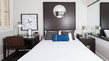 1 bedroom, down duvets, minibar, in-room safe