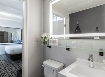 Designer toiletries, hair dryer, bathrobes, towels at Harbor Court Hotel