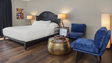 Allergitestet sengetøy, senger med overmadrass og individuelt dekorert