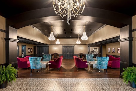 Lobby. The Highlander Hotel Iowa City, an Ascend Collection Hotel