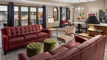 Literie hypoallergénique, surmatelas, décoration personnalisée, bureau