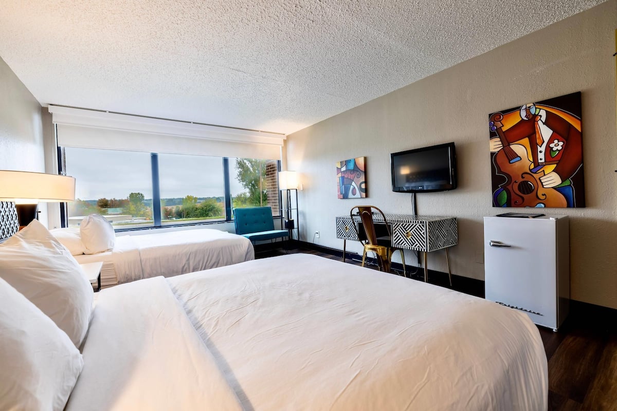 Rom – standard, 2 queensize-senger, ikke-røyk | Allergitestet sengetøy, senger med overmadrass og individuelt dekorert