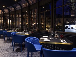 Breakfast, lunch, dinner served; garden views - Grand Hôtel La Cloche Dijon - MGallery Collection (Dijon)