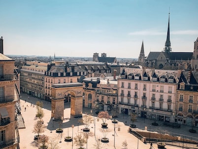 Grand Hotel La Cloche Dijon MGallery