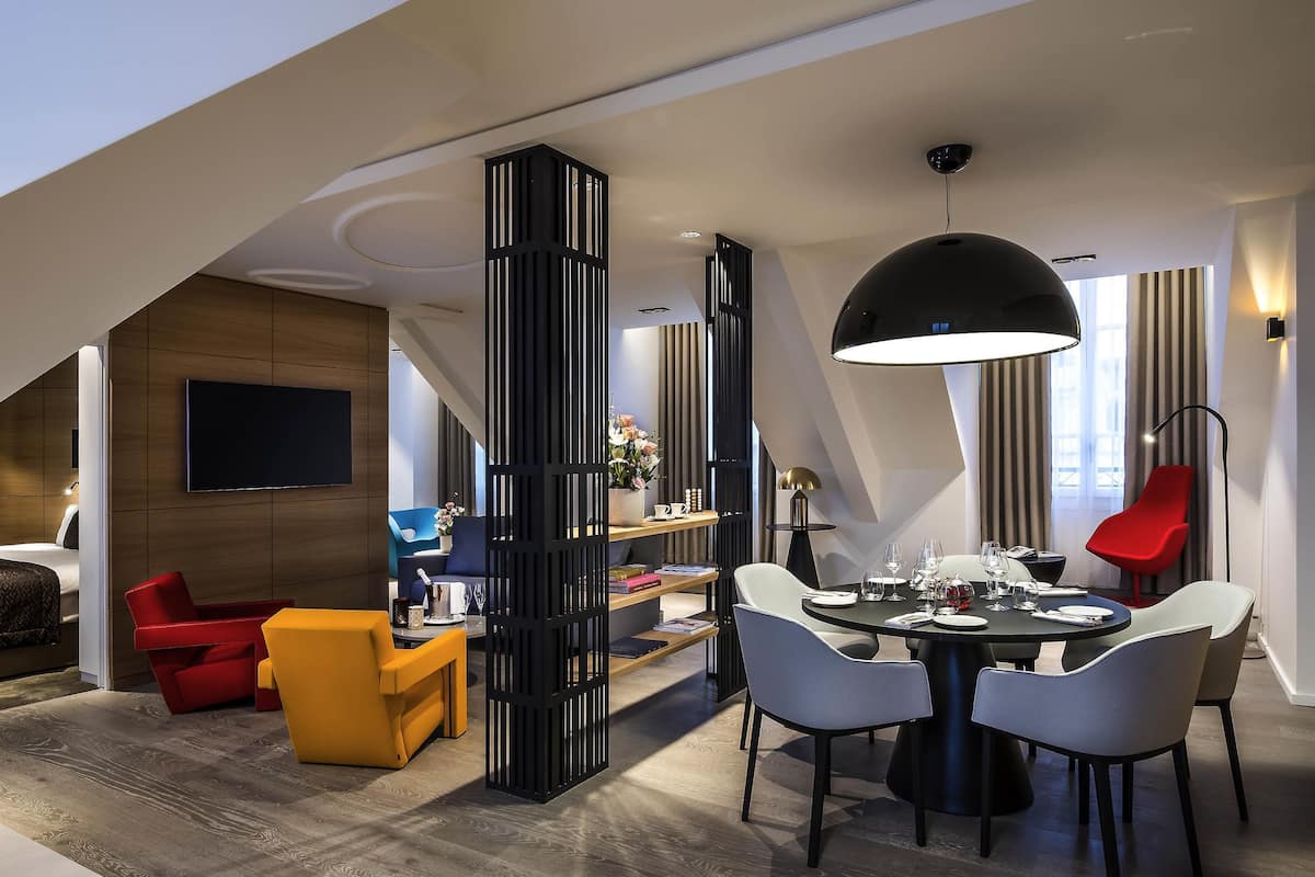 Premium bedding, pillow-top beds, free minibar, in-room safe