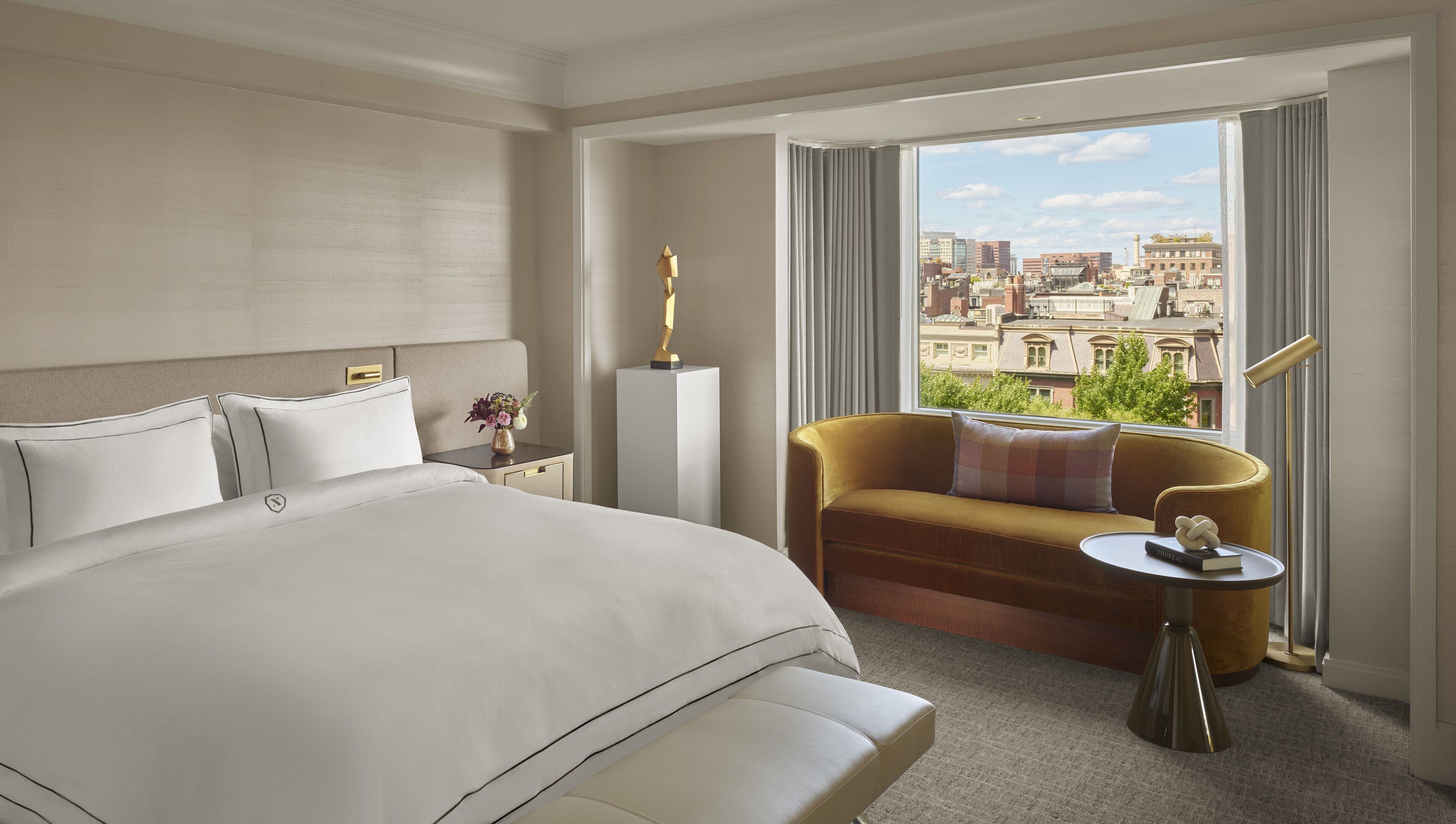 room, corner (house) | 1 bedroom, frette italian sheets, premium bedding, down duvets